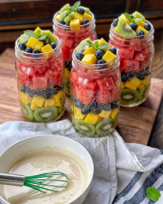 SALADA ARCO-ÍRIS COM WHEY